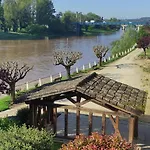 Location De Vacances Semesterbostad *